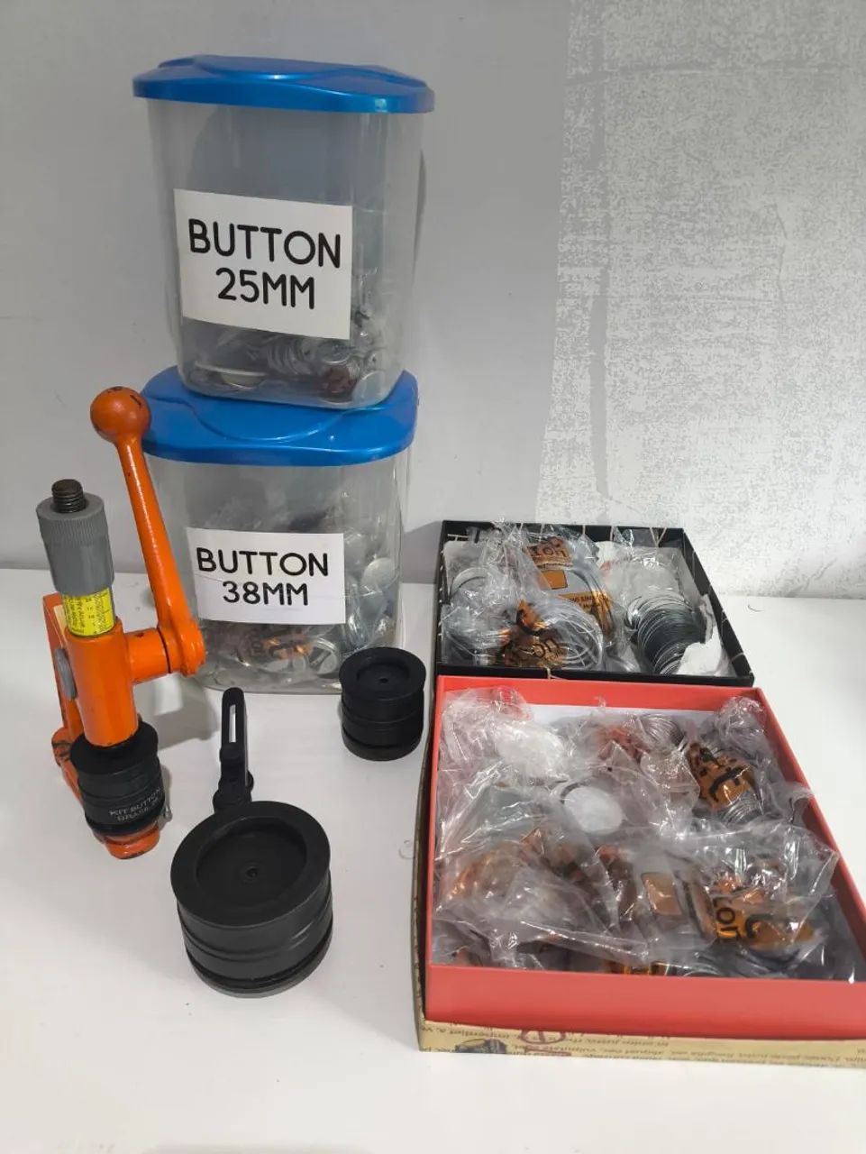Kit Button 