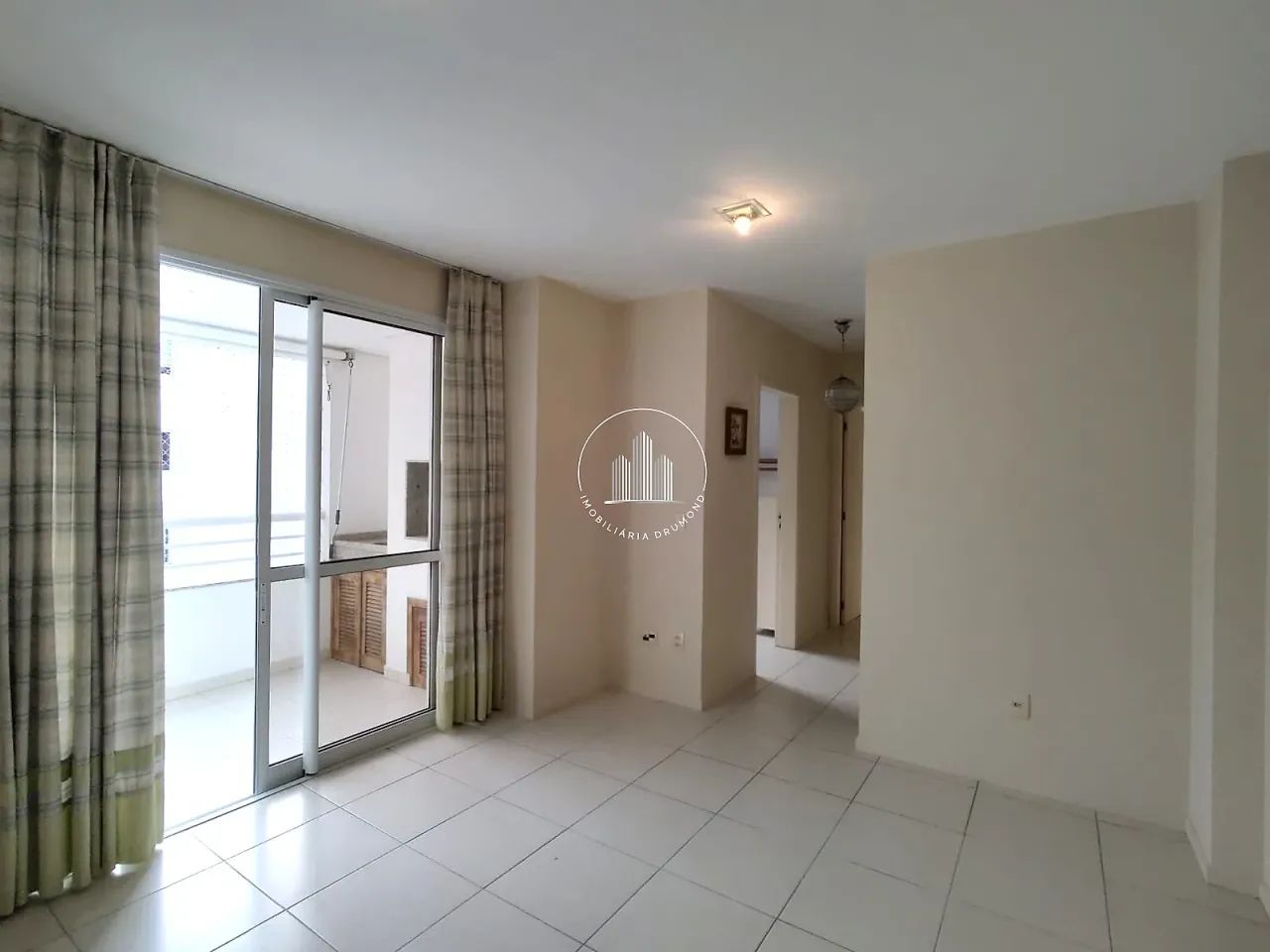 Apartamento 2 Quartos com 1 Suíte - Bom Abrigo - BRN