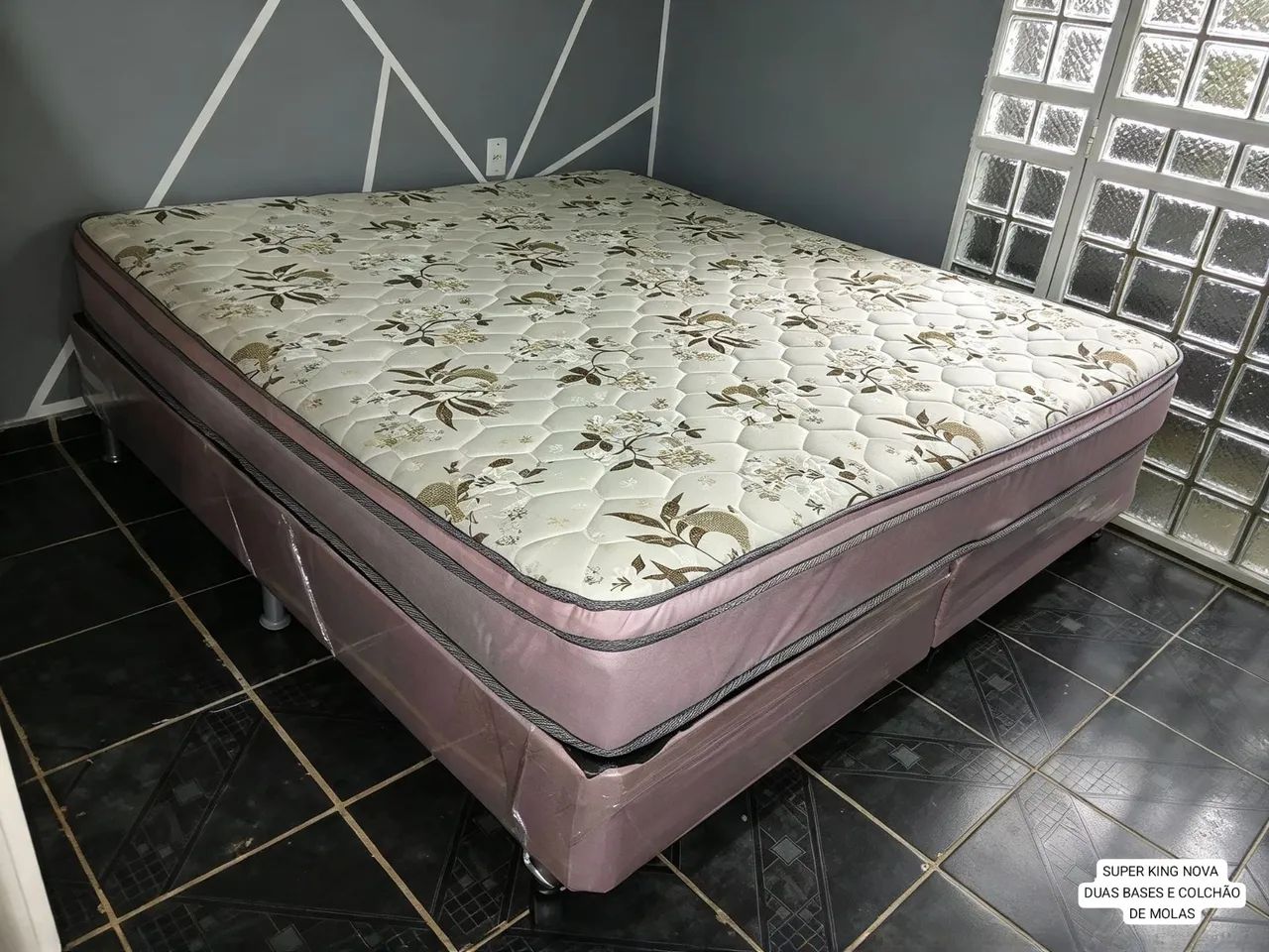 CAMA SUPER KING NOVA DUAS BASES E COLCHAO DE MOLAS  - Foto 4