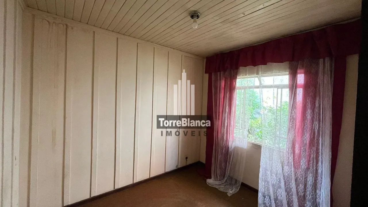 Casa à Venda  3 Quartos, Sala e Cozinha  Próximo à Igreja São José - Foto 5