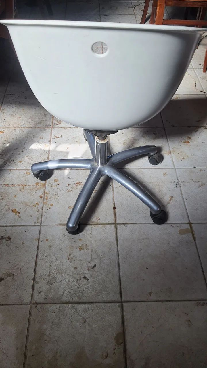 cadeira IKEA SKRUVSTA - Foto 3