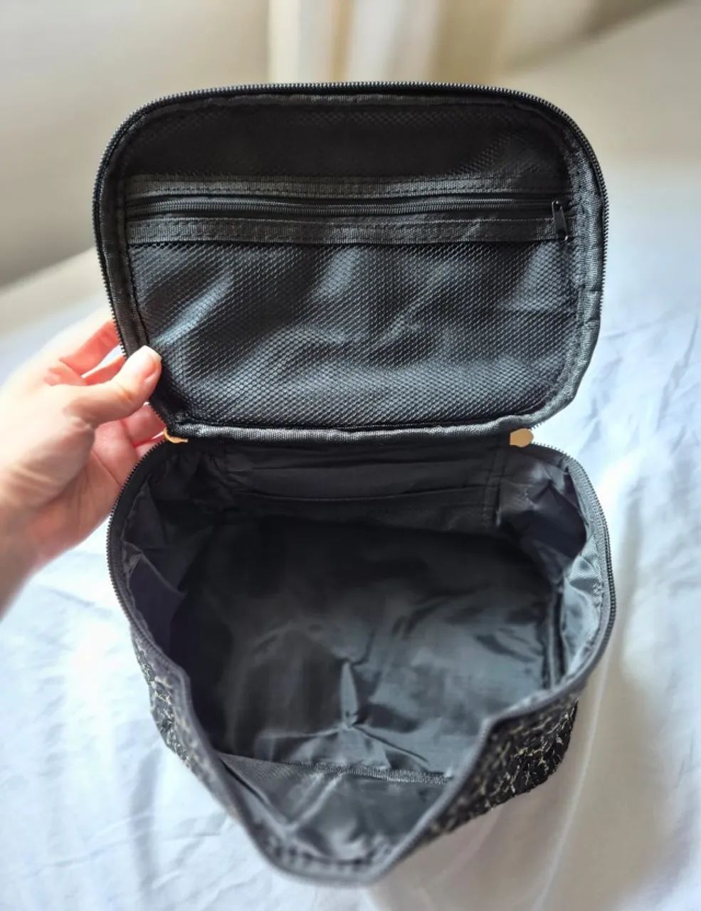 Bolsa nécessaire preta nova - Foto 4