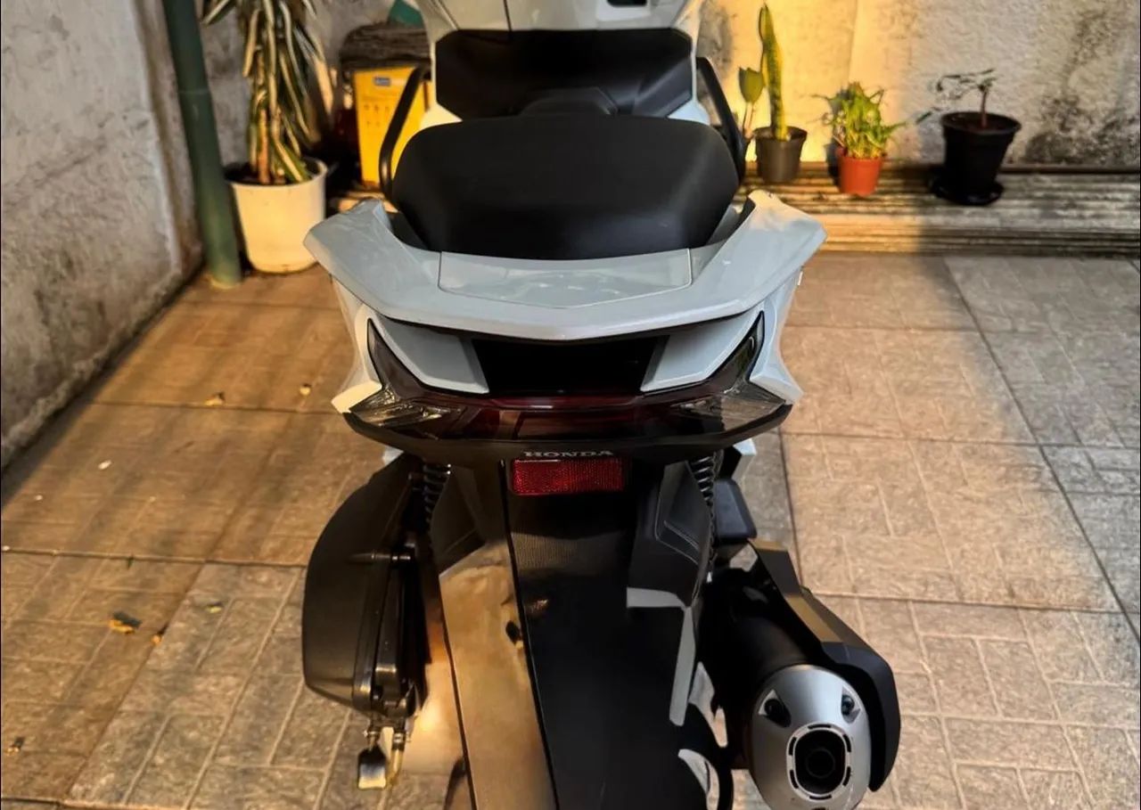 Honda PCX 2023 - Foto 4