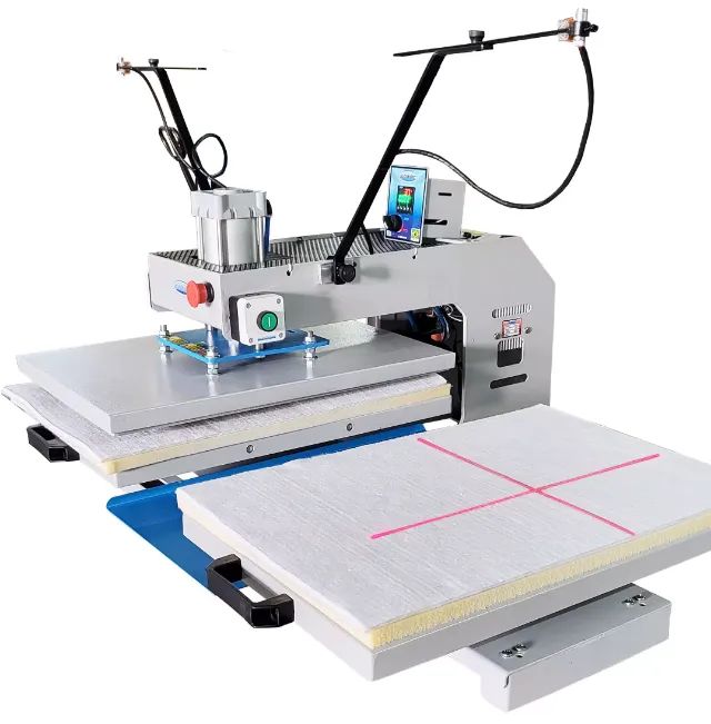 Prensa térmica Maquinatec 40x60 pneumática com laser + compressor e mesa - Foto 2