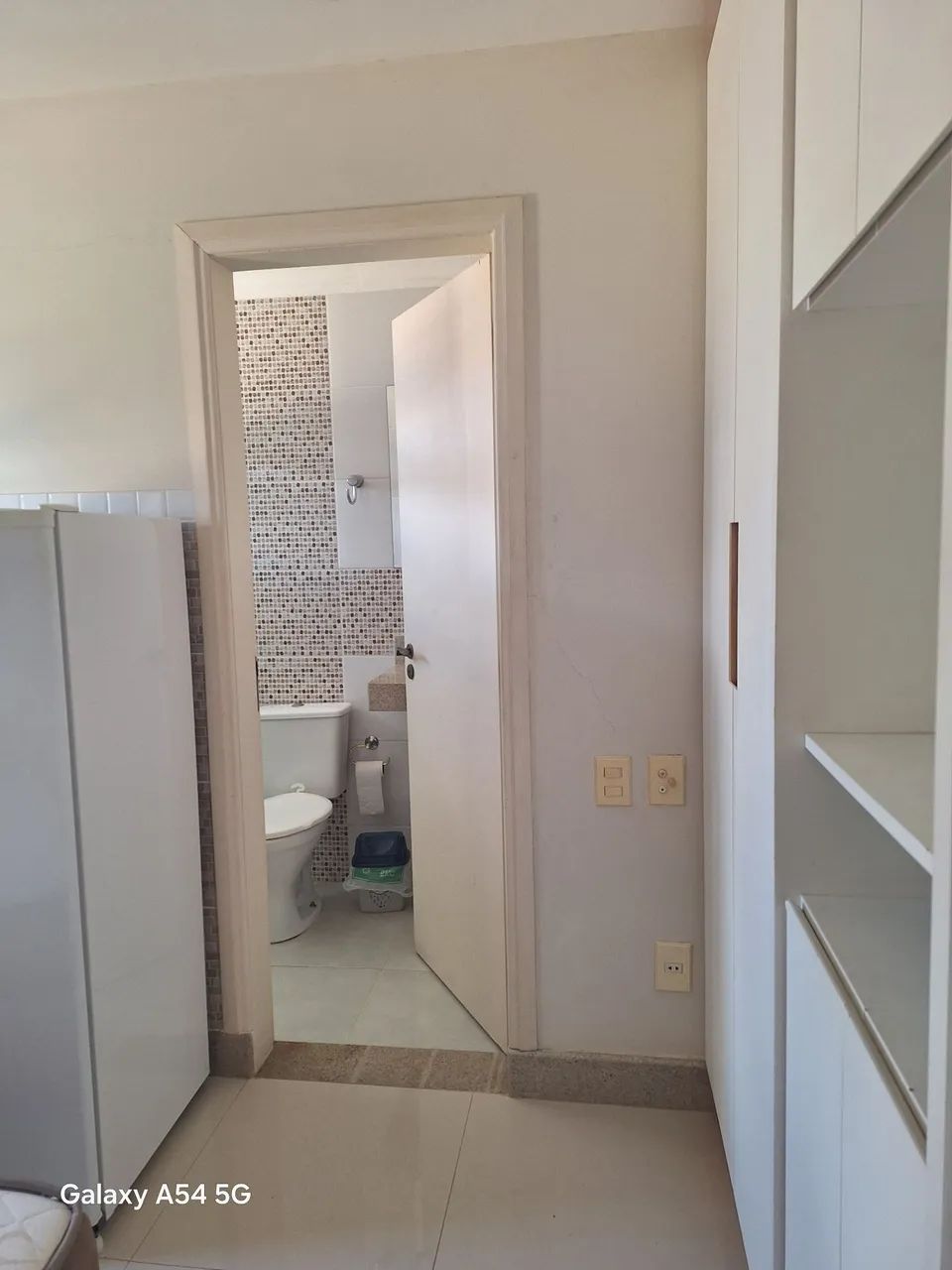 Aluguel quarto/suite mobiliado - Foto 3