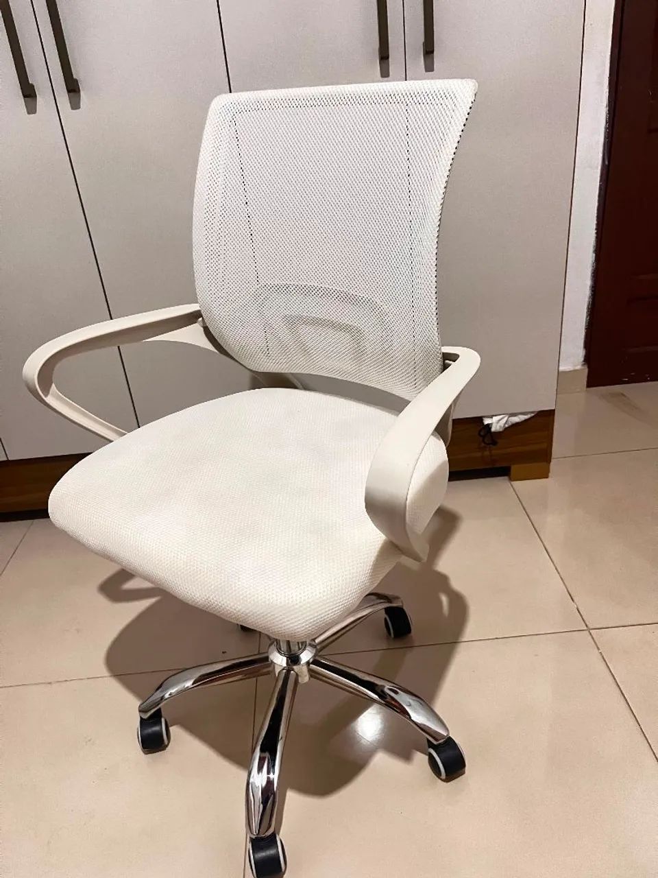 Cadeira de Escritório  - Foto 3