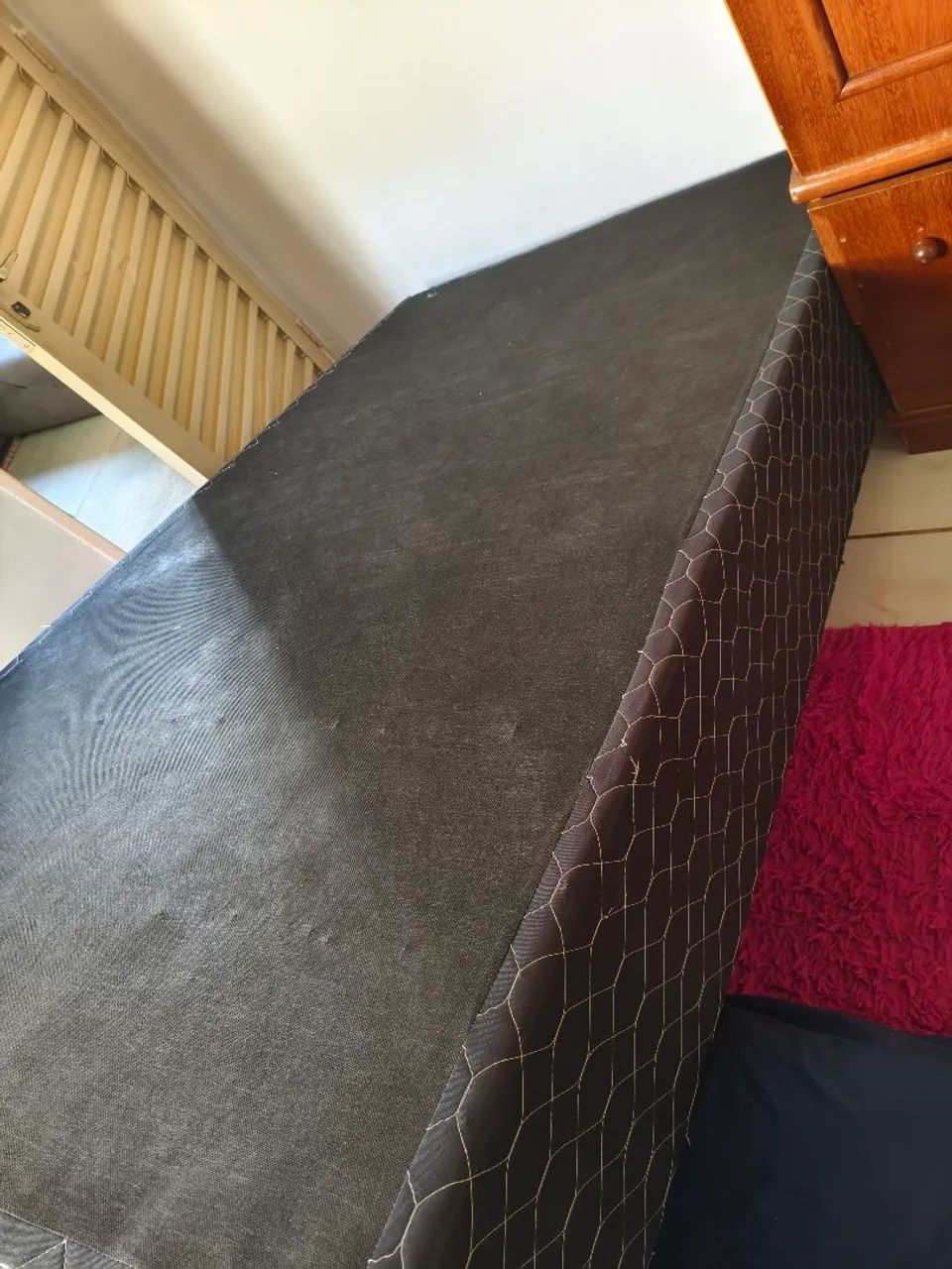 Vendo cama box solteirão 