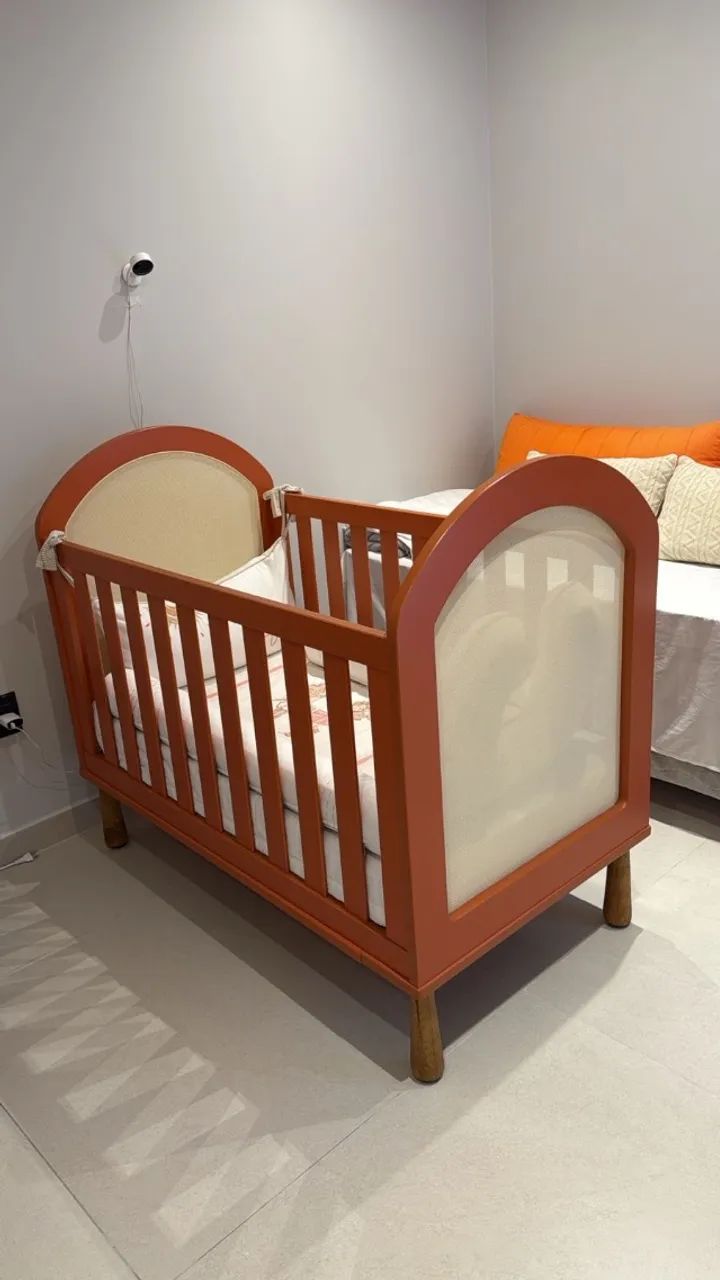 Berço com colchão Ortobom