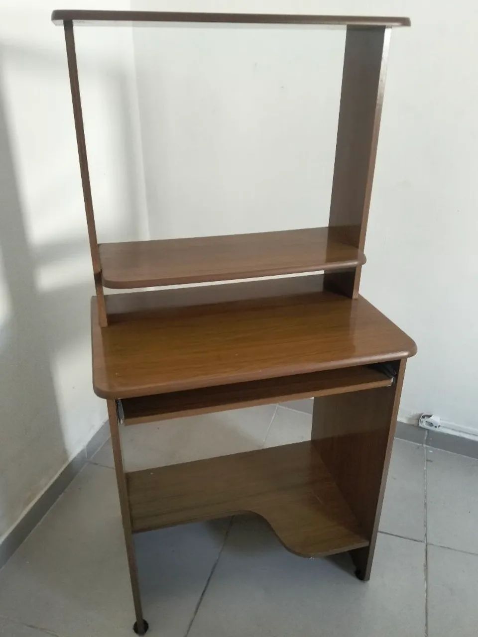 Vendo escrivaninha  - Foto 2