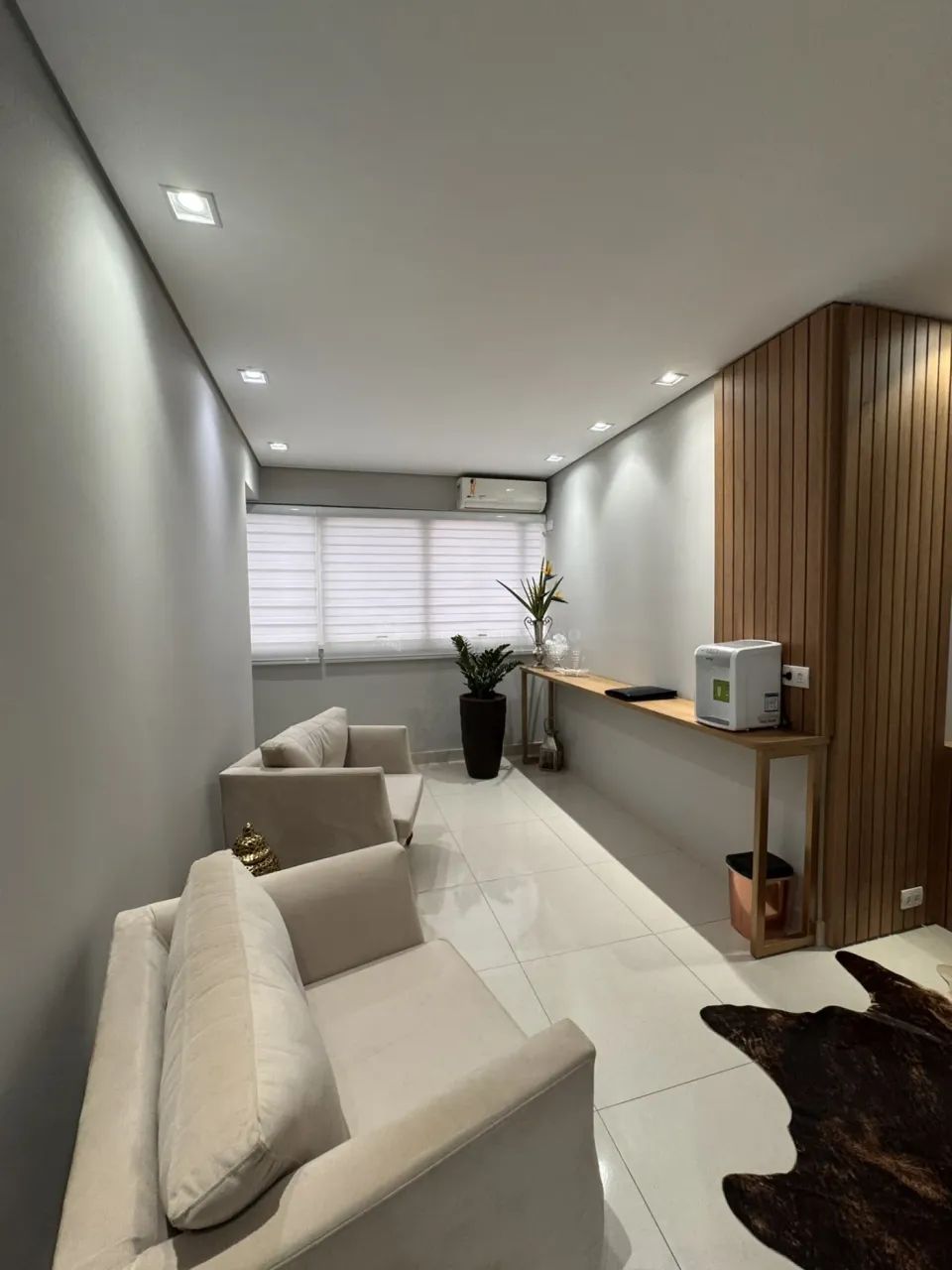 Excelente sala comercial para locação no Edifício Bandeirantes, com aproximadamente 80 m², - Foto 2