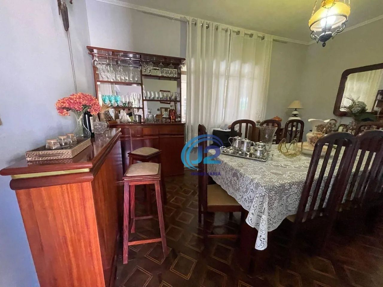 Casa ampla com piscina próxima ao centro - Foto 5