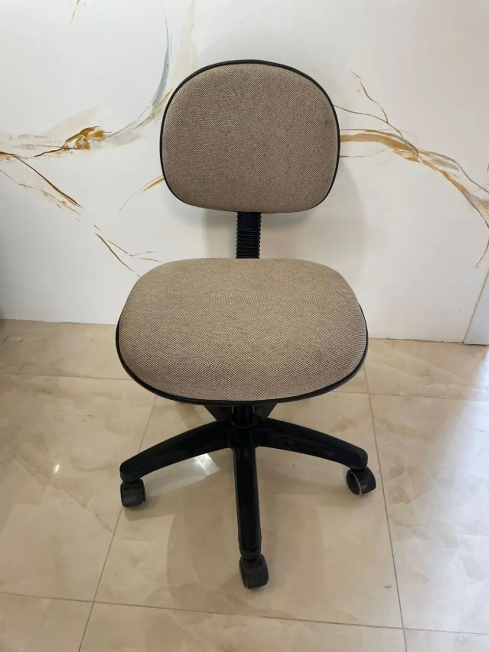 Cadeira de Escritório Giratória