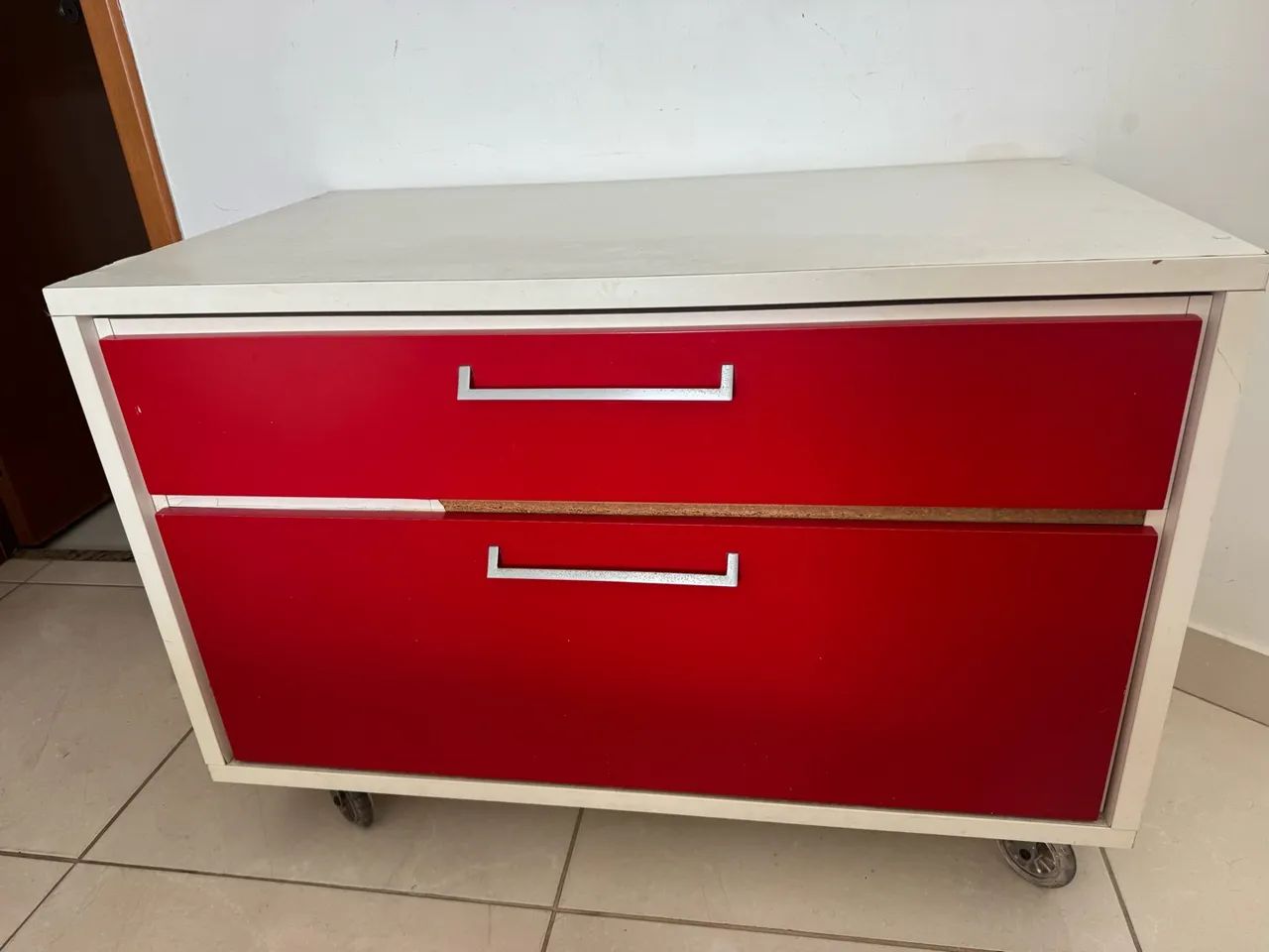 Cômoda duas gavetas  - Foto 2