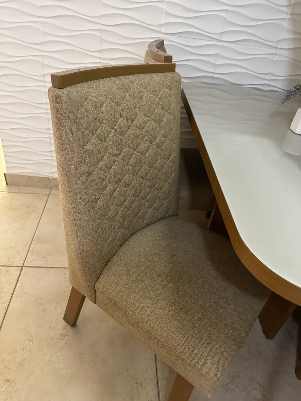 Selling Dining Table65568132195843122