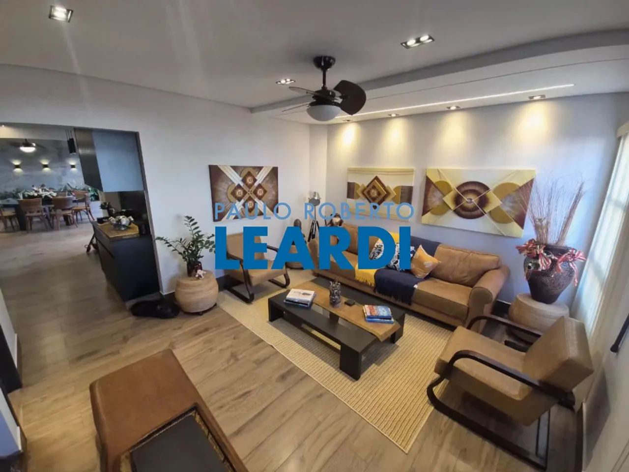 CASA EM CONDOMÍNIO - PARQUE NOVA SUÍÇA - SP