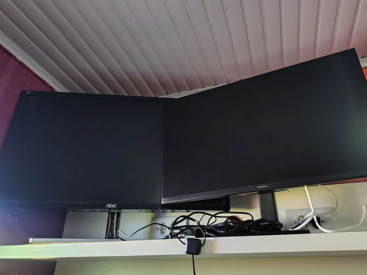 Monitor com defeito 