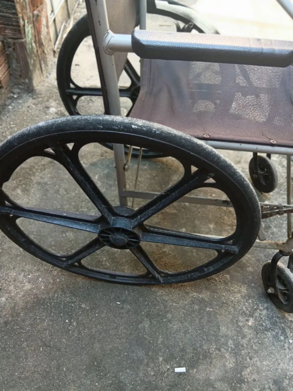 Cadeira de Rodas  - Foto 2