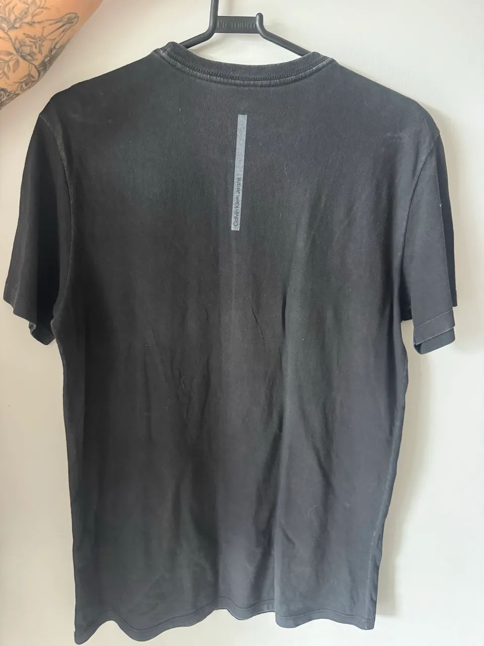 Camisa Calvin Klein Preta P - Foto 2