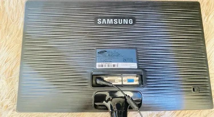 Monitor Samsung 19 Polegadas  - Foto 4