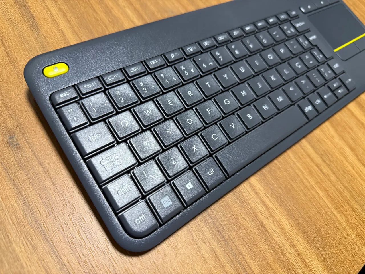 Teclado Logitech K400 Plus - Foto 2