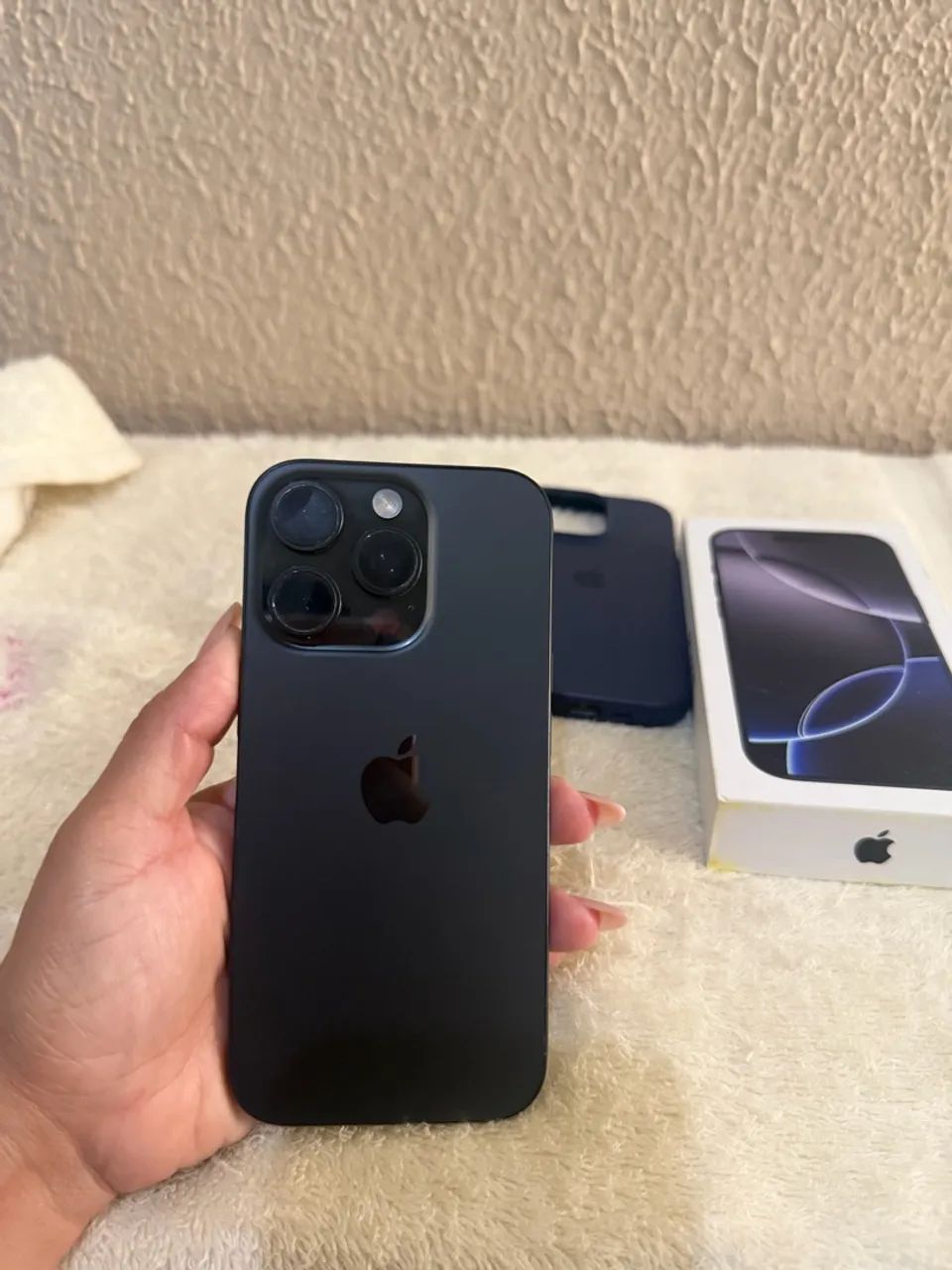 iPhone 16 Pro 128gb semi novo 