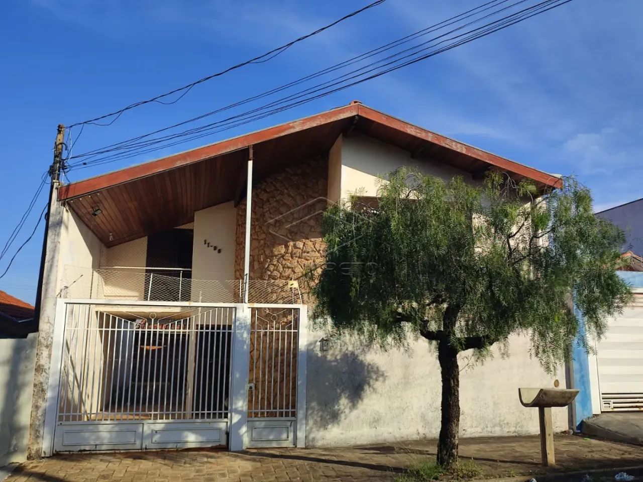 EXCELENTE CASA SOBRADO COM PISCINA EM BAURU/SP