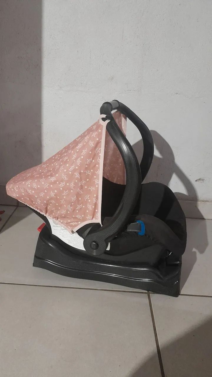 Bebê conforto com base 