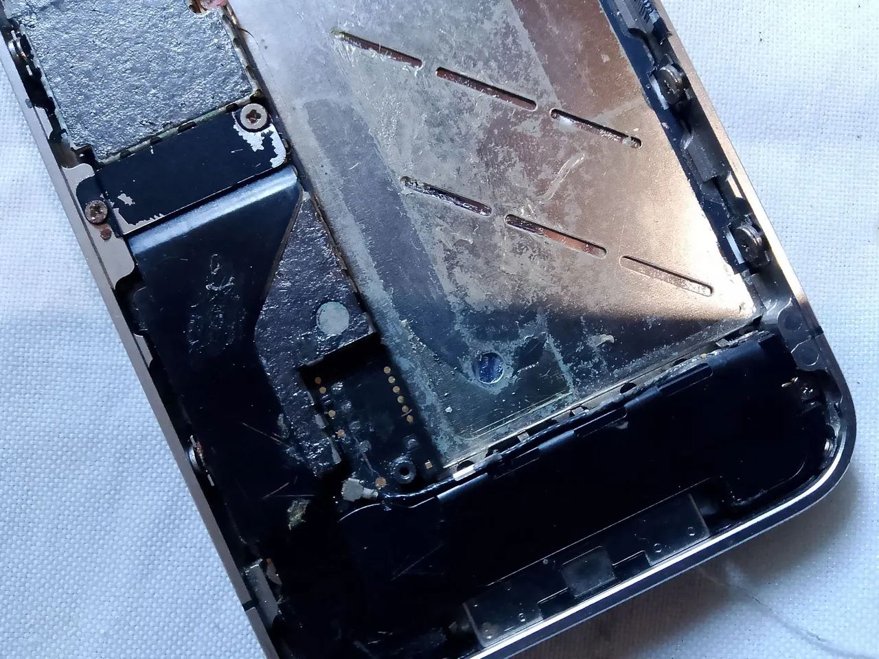 iPhone 4 32GB Para retirada de Peças Ou Conserto - Foto 3