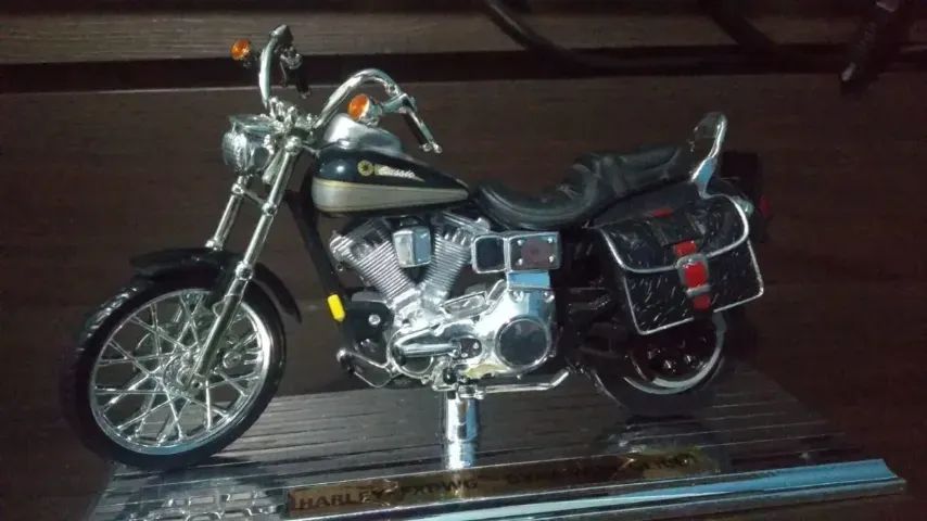 Harley-davidson Die Cast 1/13