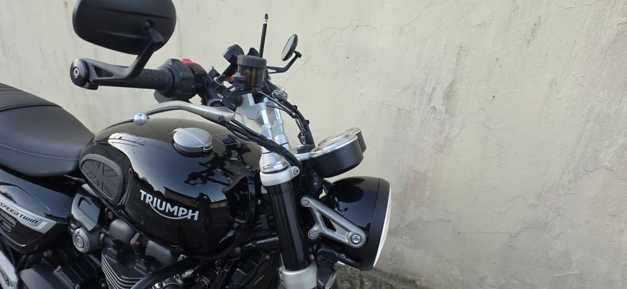 Triumph Speed Twin 1200 - Foto 5