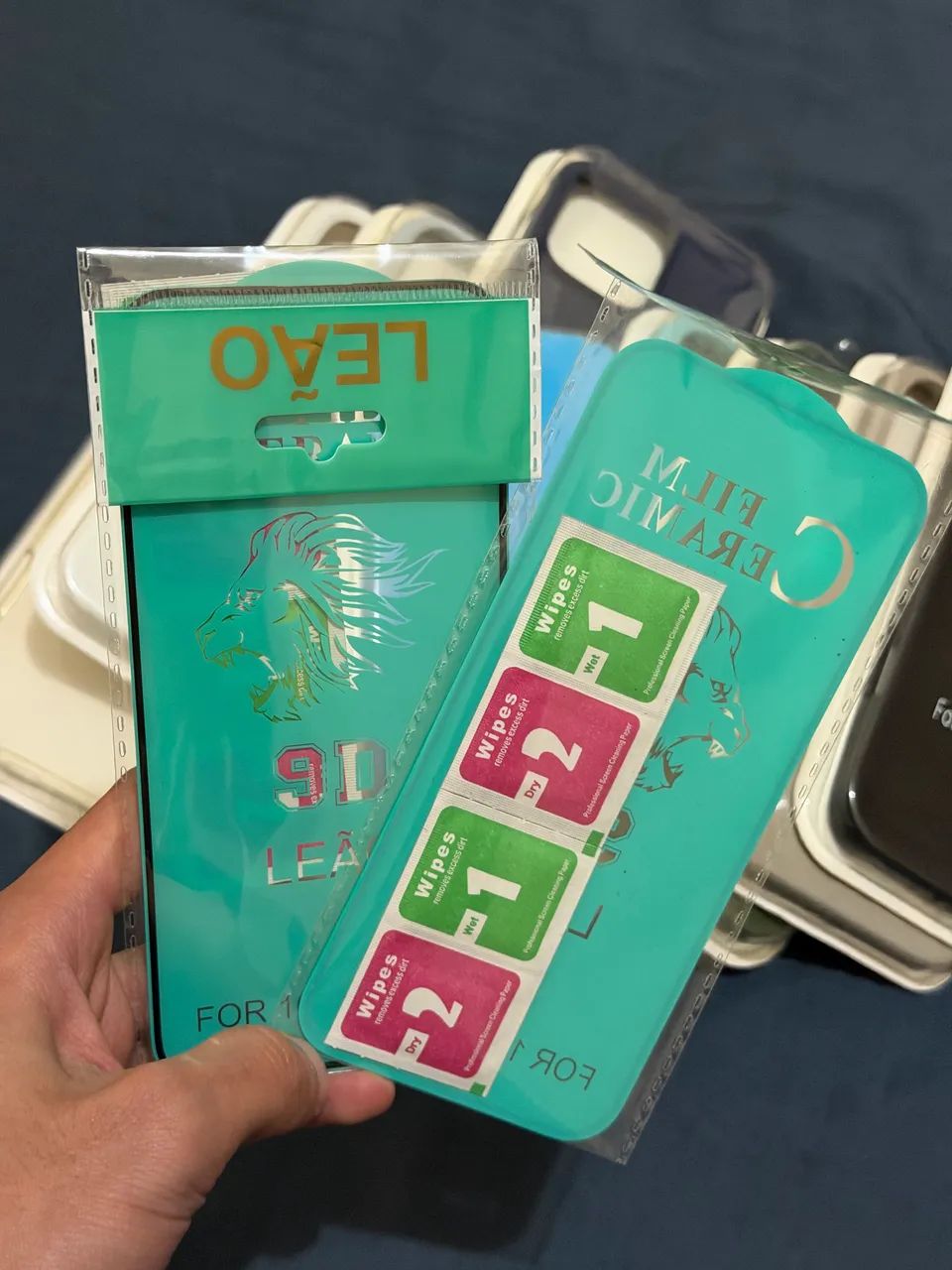 Kit Para iPhone 16 Pro Max Capas e películas - Foto 3