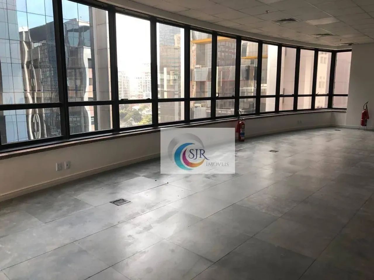 Conjunto comercial de 300 m² com 8 vagas na Vila Olímpia - Foto 4
