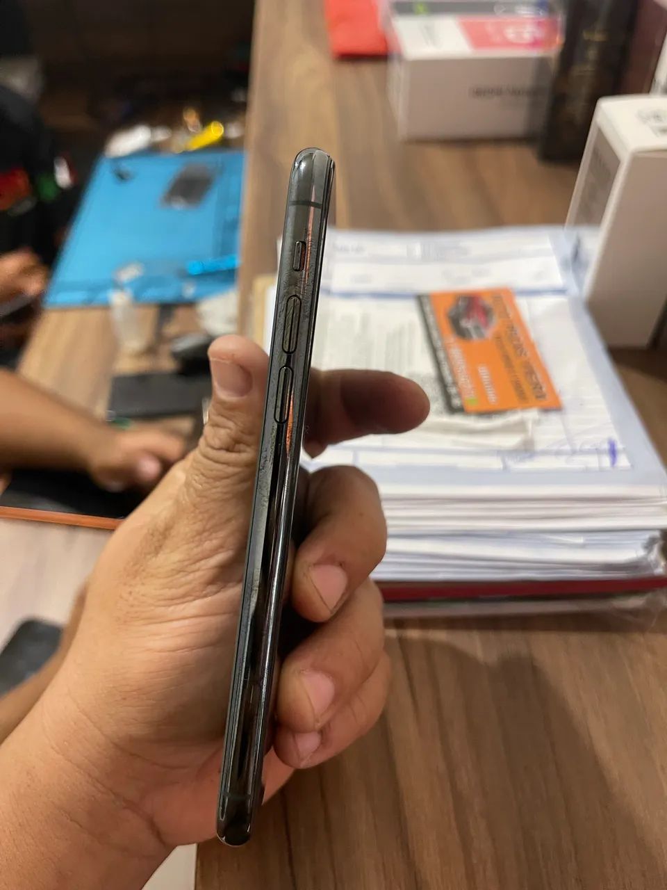 Vendo iPhone 11 Pro 64gb - Foto 3