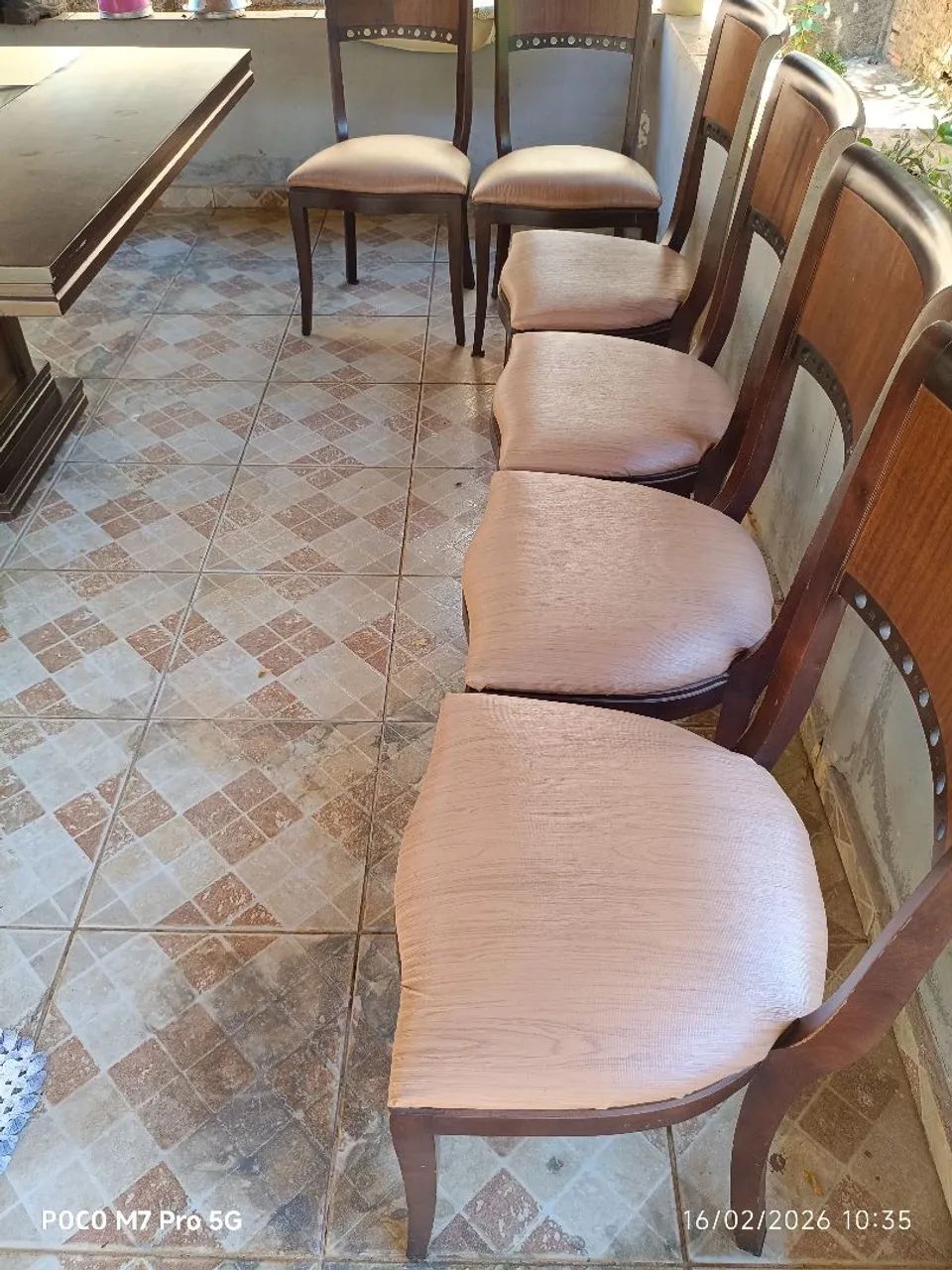 Mesa com 6 cadeiras - Foto 5