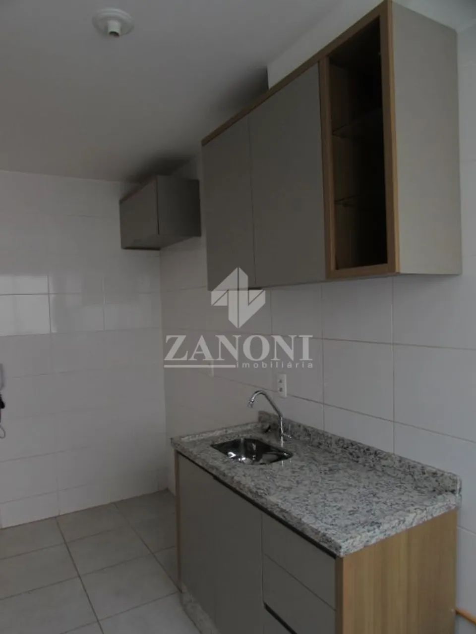 Locação de Apartamentos / Padrão na cidade de Maringá - Foto 3