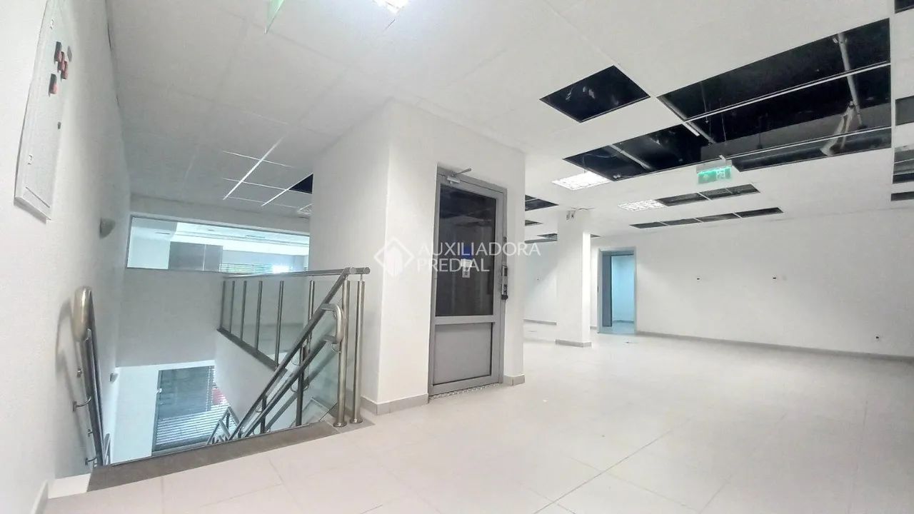 Loja Comercial | 300 m² | 4 Banheiros | Higienópolis | Porto Alegre - Foto 7
