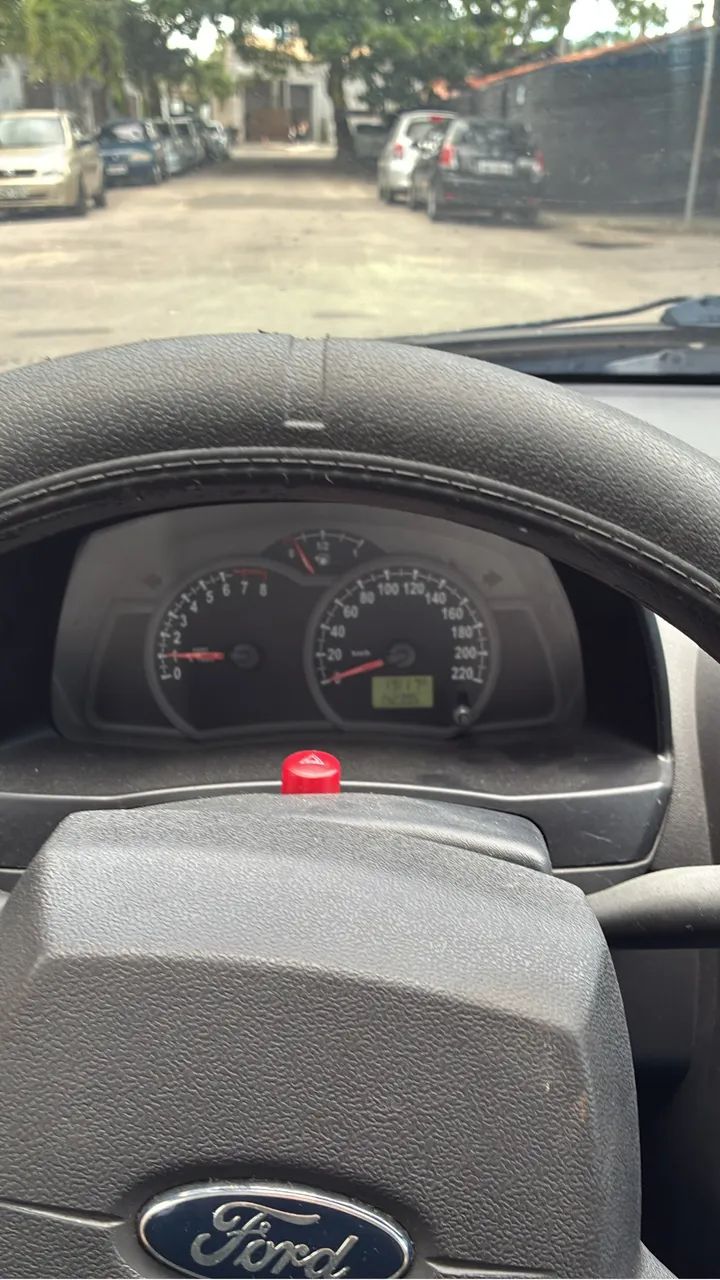 Ford Ka Ka 1.0 8V/1.0 8V ST Flex 3p 2011