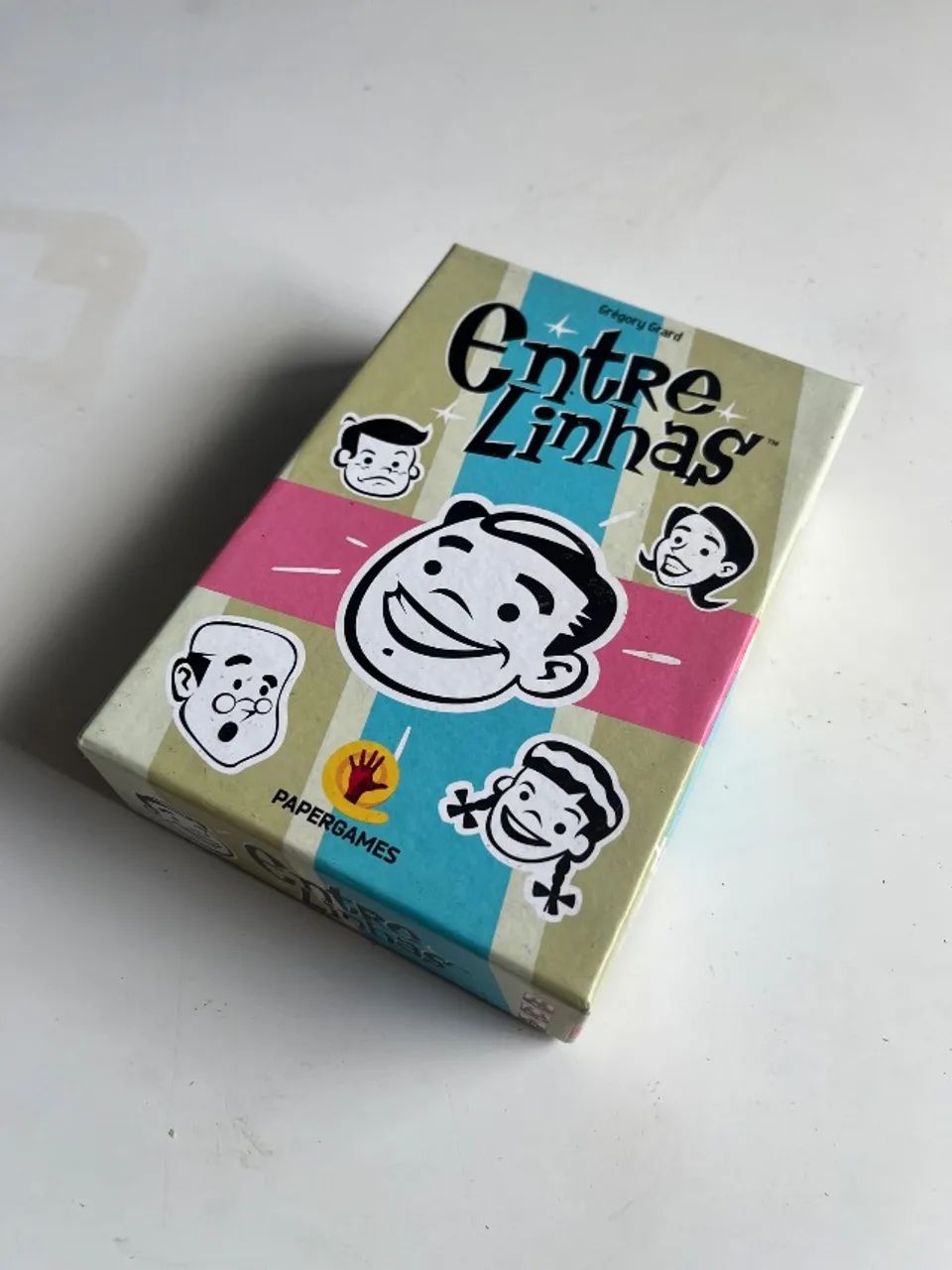 Entrelinhas - Card Game - Jogo de Tabuleiro
