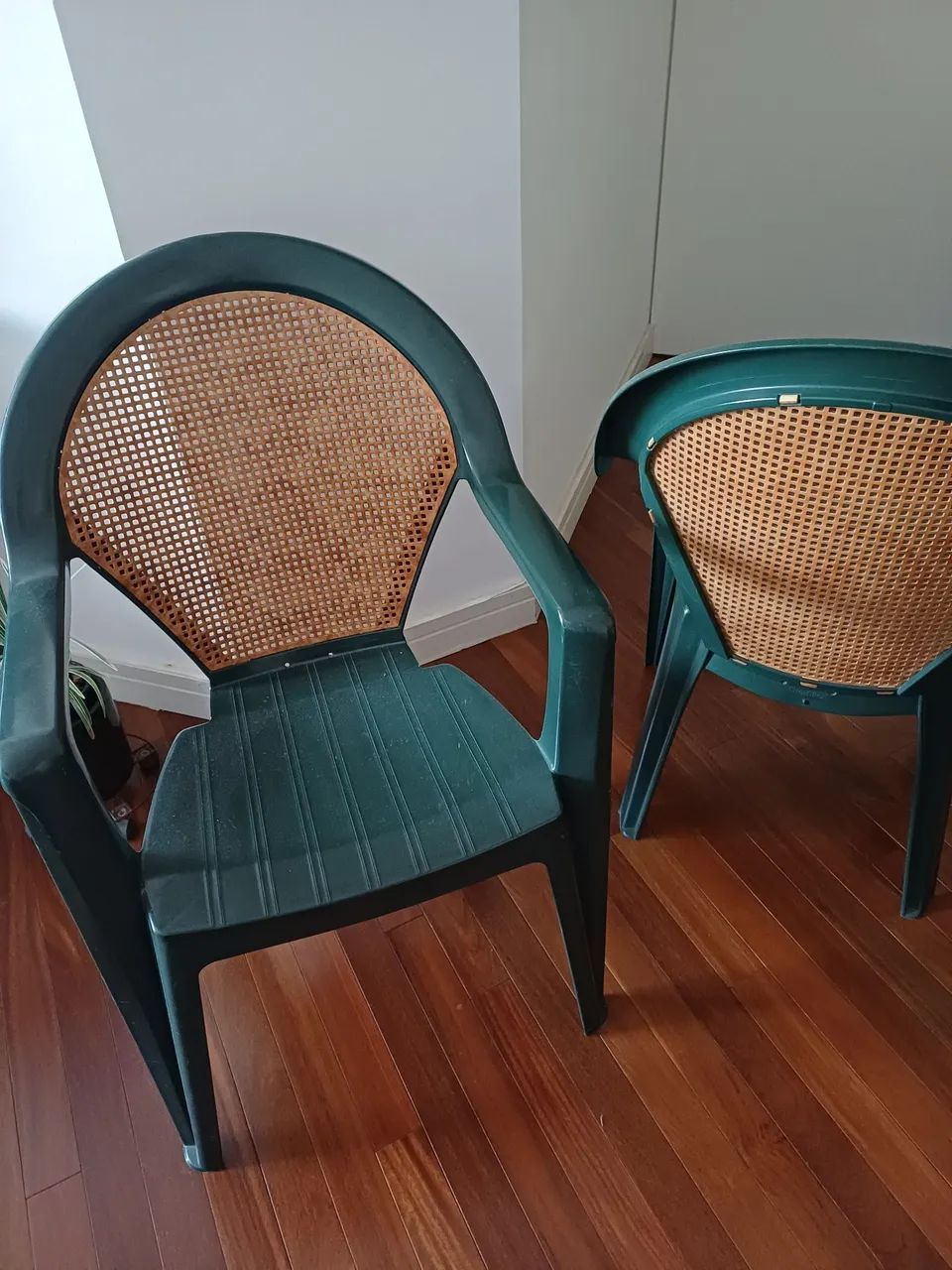 2 cadeiras plásticas  - Foto 5