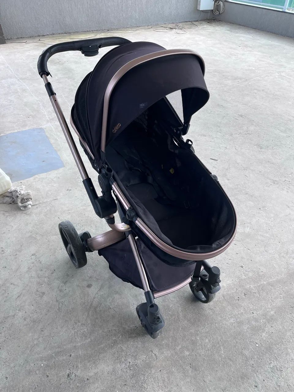 CARRINHO DZIECO ROSE COM BEBE CONFORTO E BASE  - Foto 3