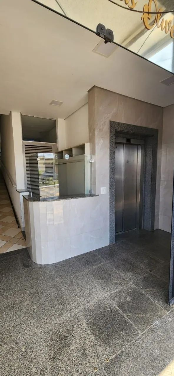 Vendo ou troco sala comercial no Edifício da Cardioeste ao lado do Hospital  - Foto 3