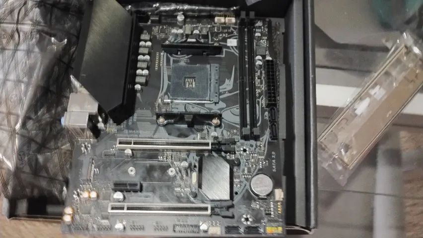 Placa-mãe MAXSUM Terminator B550M 2.5Gbits - Foto 2
