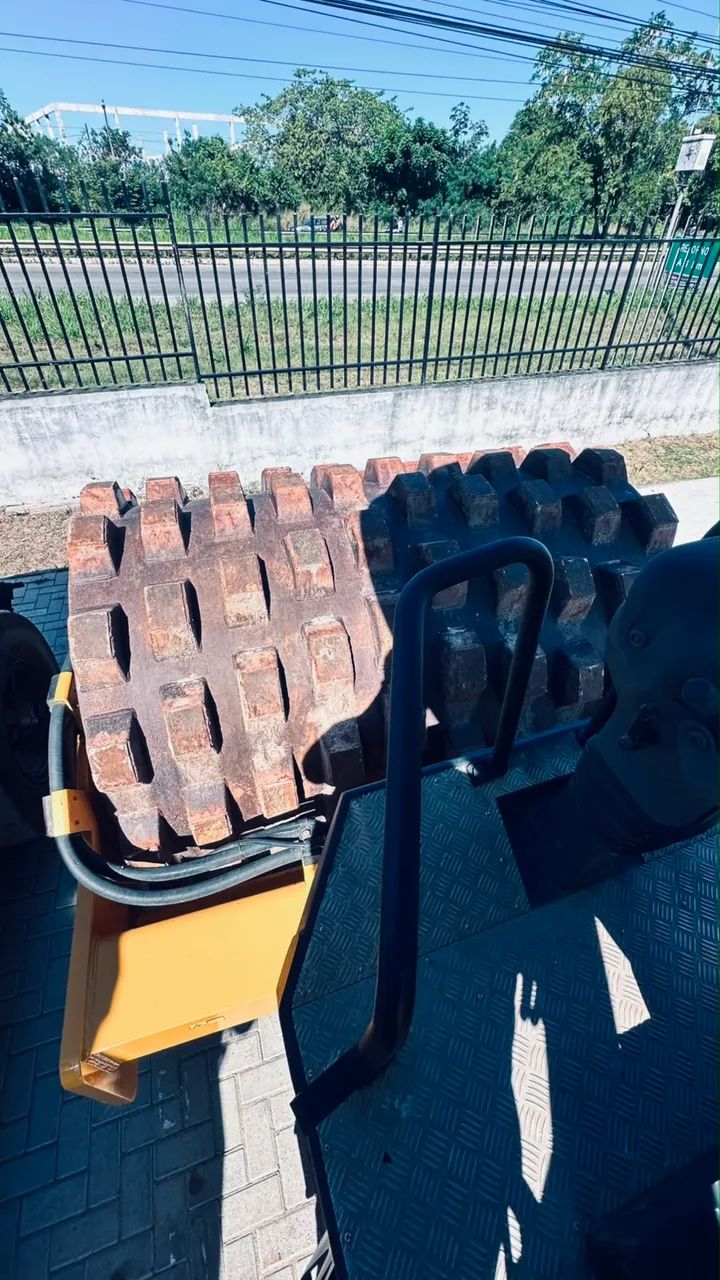 ROLO COMPACTADOR VAP 70 - Foto 2