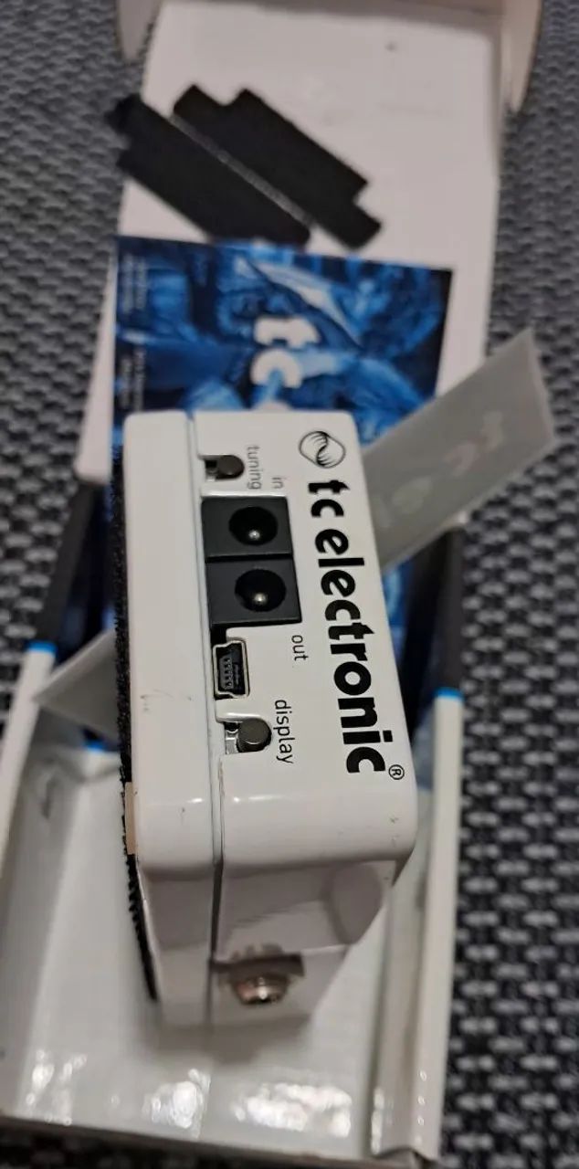 Afinador TC Electronic Polytune 2 - Instrumentos musicais - Centro