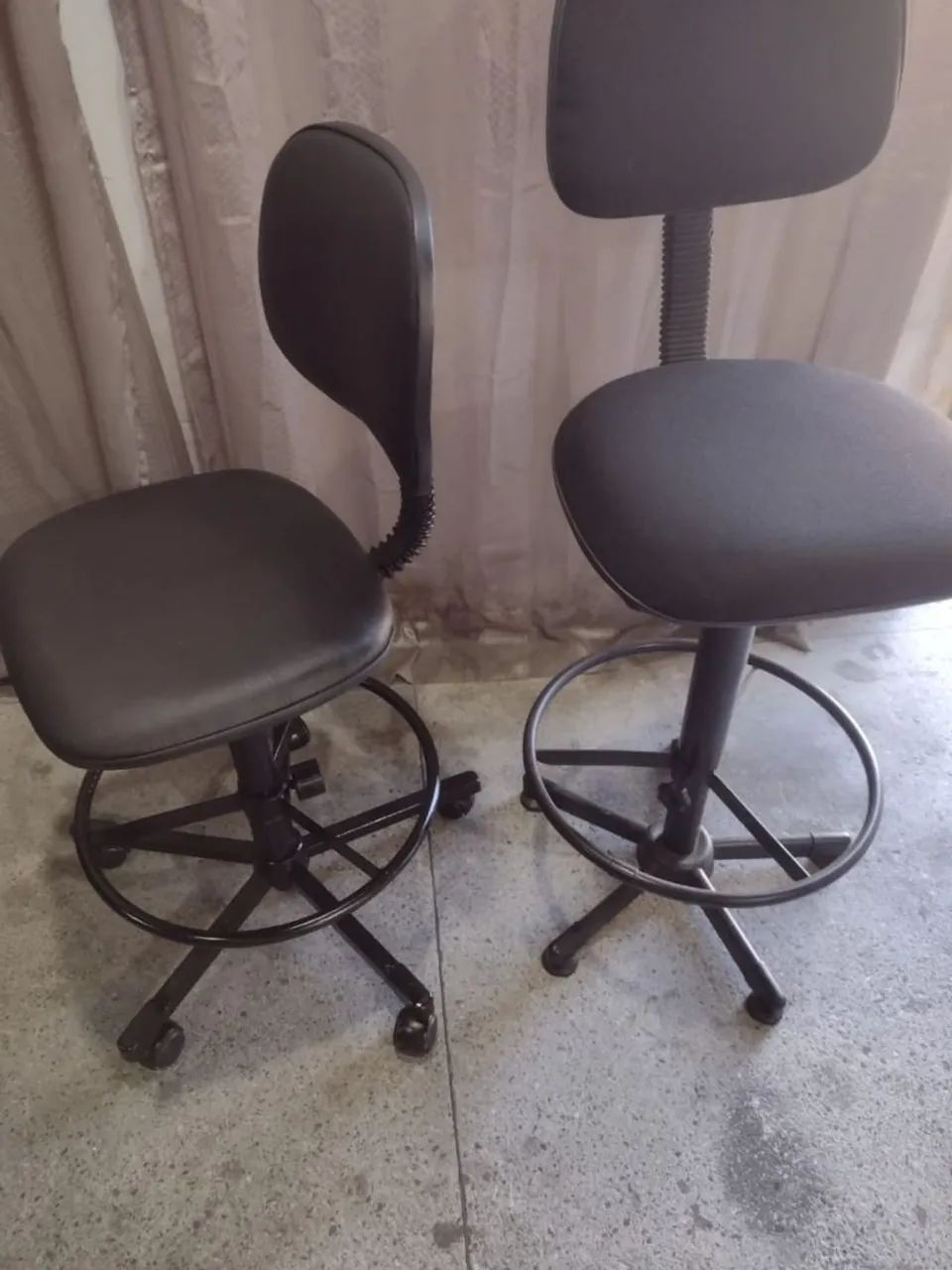 Cadeira de caixa e balcão  - Foto 2