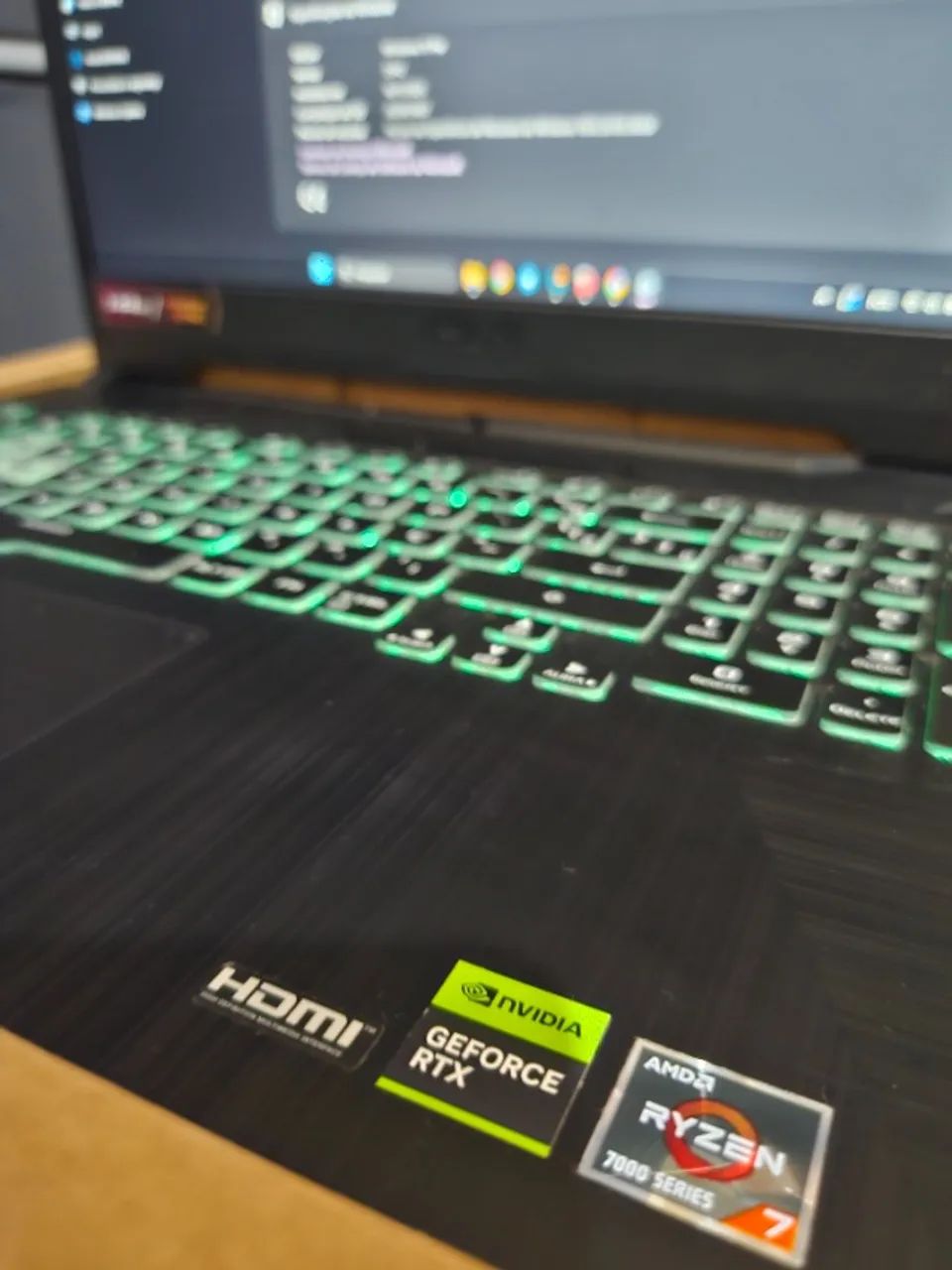 ASUS TUF Gaming A15 - Foto 3