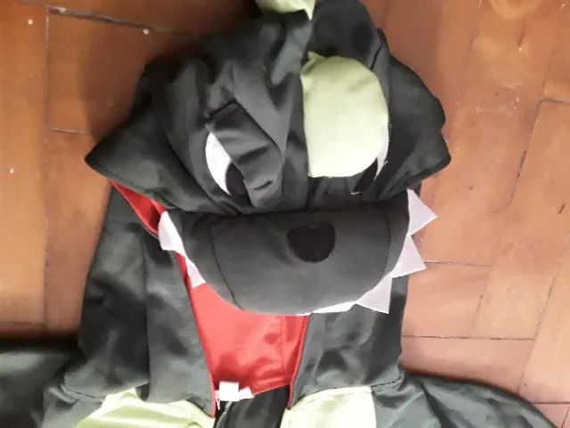 Fantasia dinossauro - Foto 2