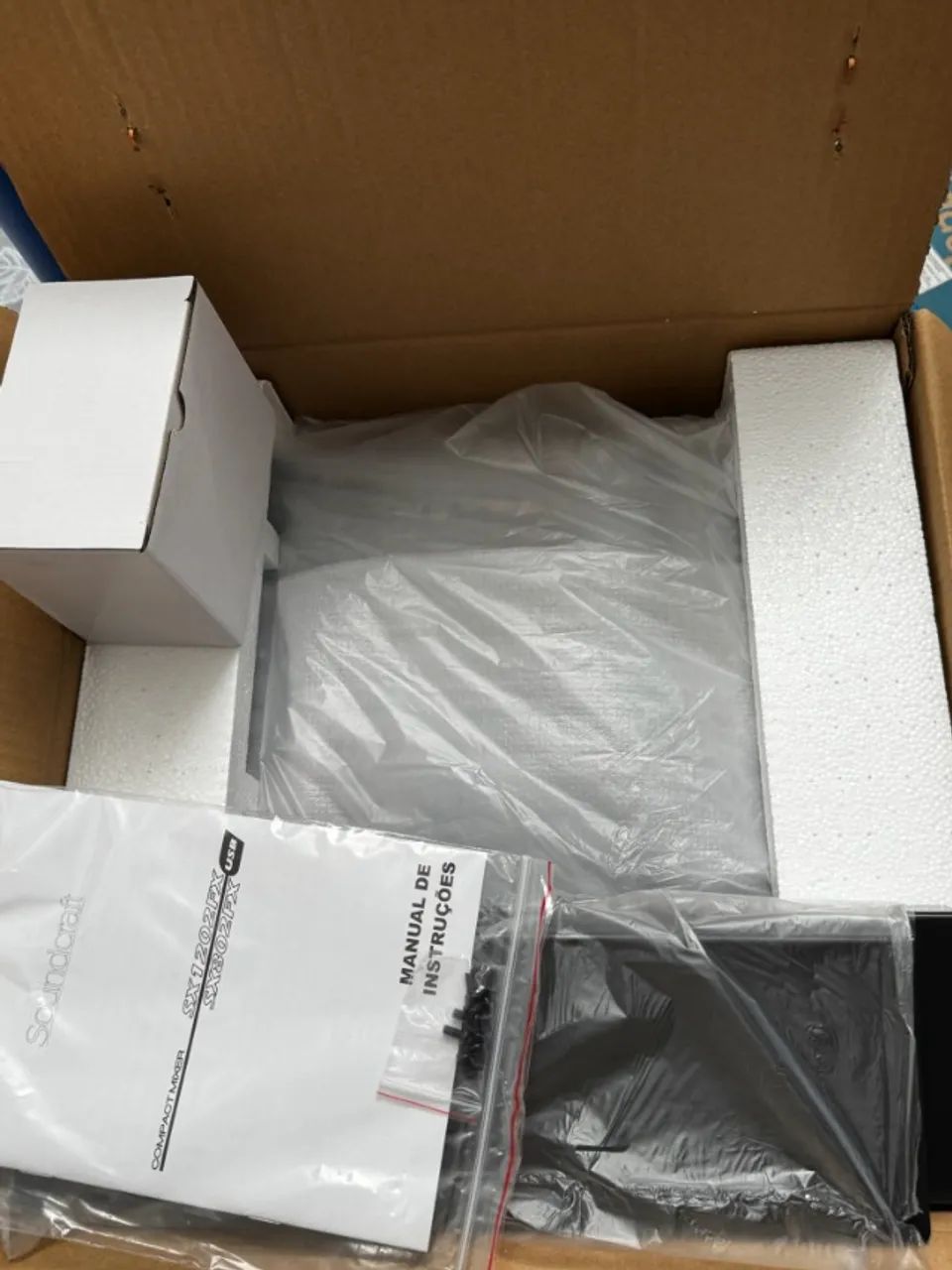 Vendo/Troco Mesa de Som 8 Canais USB SX802FX - Foto 4