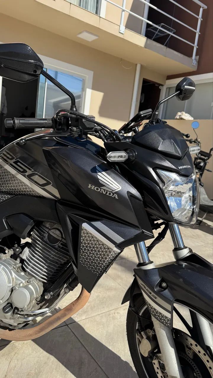 CB250 twister ABS cinza - Foto 2
