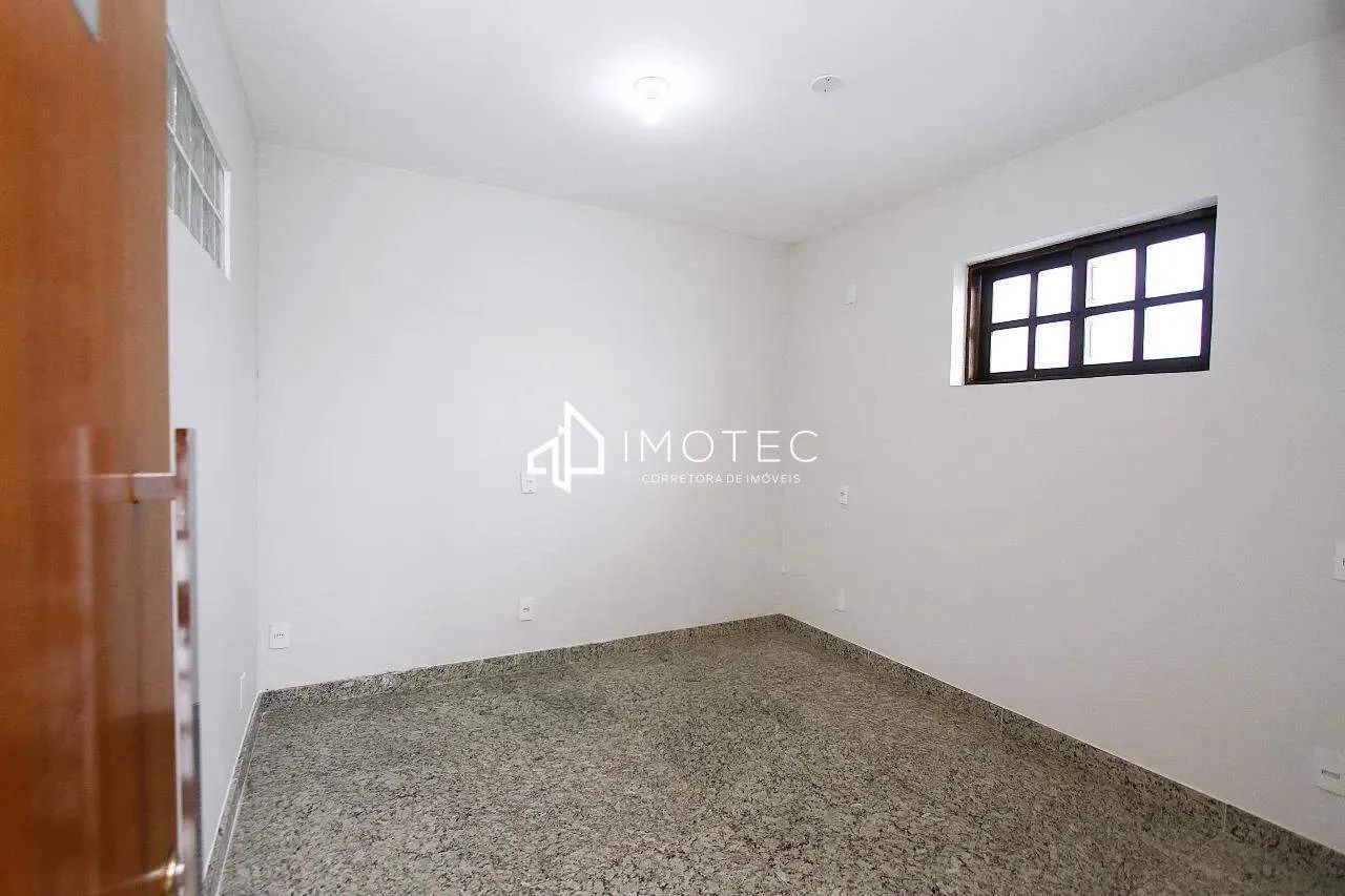 Casa à venda no Santa Lúcia, em Belo Horizonte, com 4 quartos e 5 vagas - Foto 5